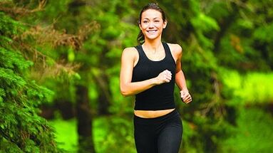 аеробни упражнения за отслабване на корема и страните